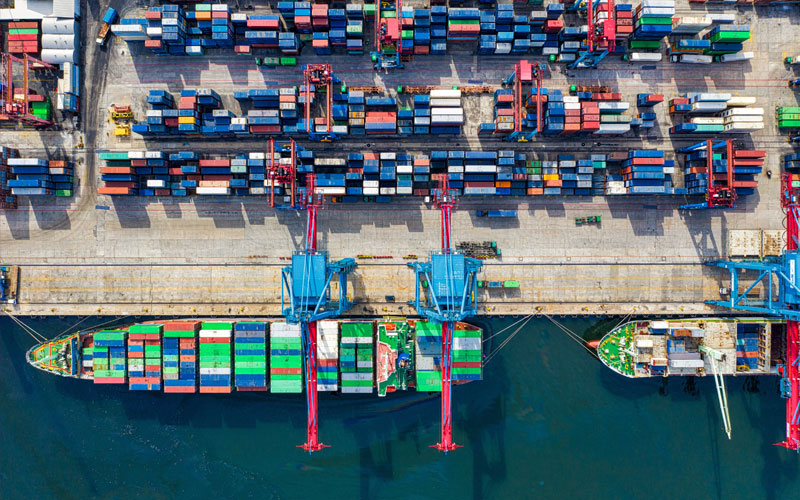 Container ship