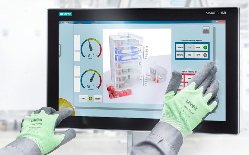Siemens SIMATIC HMI with resistive touchscreen